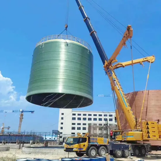 Avvolgitrice verticale per filamenti per la produzione di serbatoi o recipienti in GRP